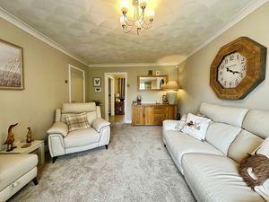 Lounge- click for photo gallery